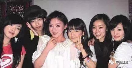 娱乐吃瓜闺蜜视频大全,闺蜜吃瓜视频大揭秘