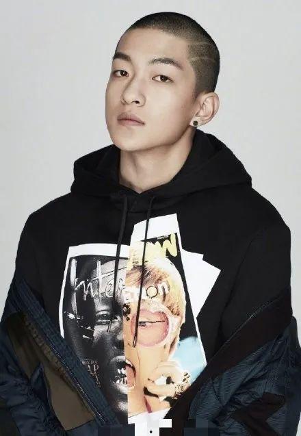 娱乐圈吃瓜屈楚萧是谁,娱乐圈吃瓜主角，揭秘其背后的故事