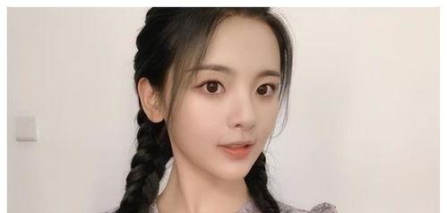 娱乐圈吃瓜女明星是谁啊,揭秘那些被热议的八卦主角